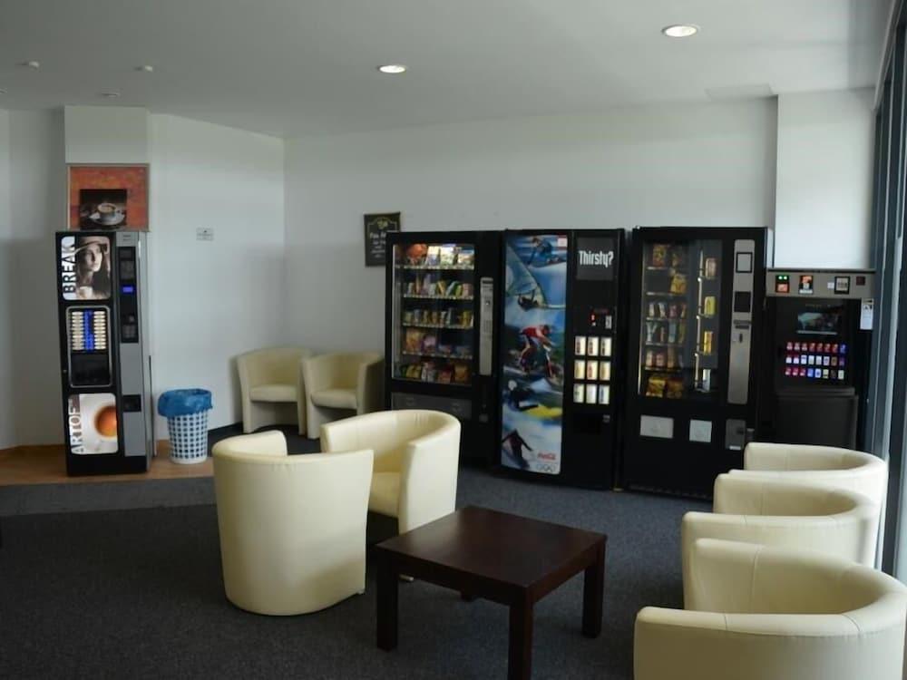 Low Budget Hostel München Ngoại thất bức ảnh